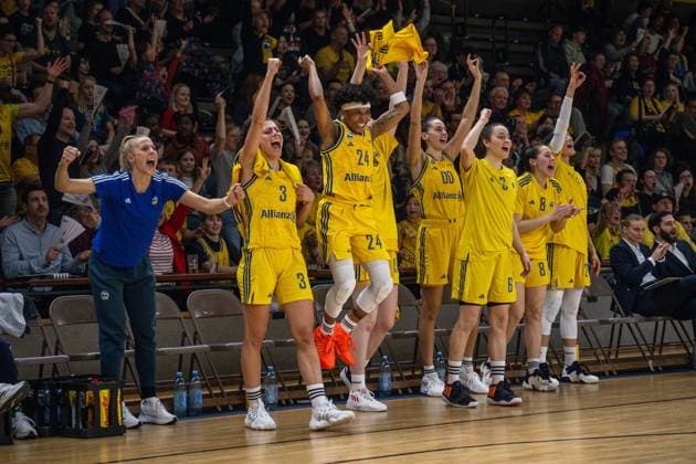Basketball Berlin 22 03 2024 Season 2023 2024 1 Bundesliga DBBL Alba Berlin Saarlouis Royals Jubel Alba