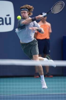 March 22, 2024, Miami, Florida, USA: Andrey Rublev hits a forehand against Tomas Machac during the second round of menÃ¢â‚¬â ¢s singles at the Miami Open tennis tournament. Machac won the match 6-4, 6-4. Miami USA - ZUMAd212 20240322_zsp_d212_005 Copyright: xRichardxDolex