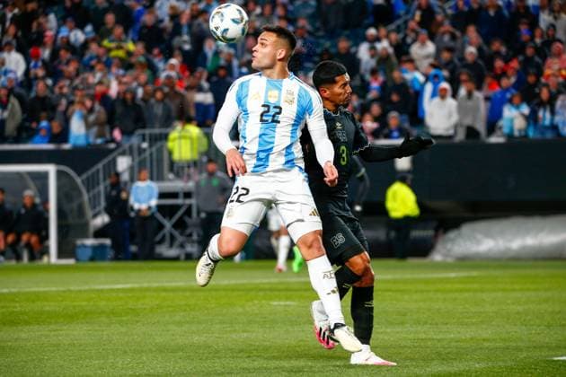 March 22, 2024, Harrison, Nj, United States: Lautaro Martinez of Argentina during a match against El Salvador in an International Friendly, Länderspiel, Nationalmannschaft match at the Lincoln Financial Field in Philadelphia in the United States on the night of this Friday, 22nd. Harrison United States - ZUMAv122 20240322_aap_v122_058 Copyright: xWilliamxVolcovx