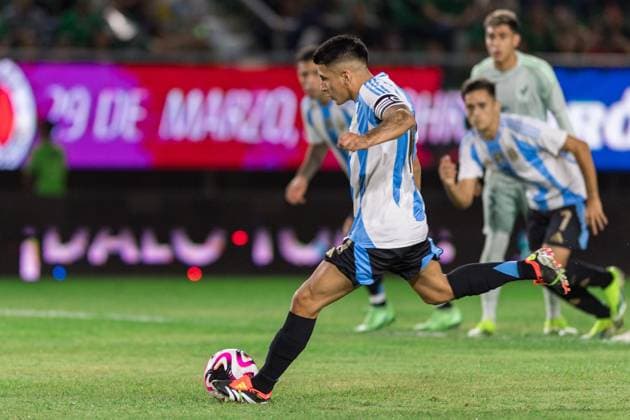 RECORD DATE NOT STATED Seleccion Mexicana Sub-23 2024 Mexico vs Argentina Thiago Almada scores his goal 0-1 of Argentina during the friendly match between Mexico U-23 (Mexican national team, Nationalteam and Argentina U-23, at El Encanto Stadium, Mazatlan, Sinaloa, on March 22, 2024. MAZATLAN SINALOA MEXICO  Copyright: xRobertoxEcheagarayx 20240322201714_SMN_U23_MEX_ARG_ALMADA46