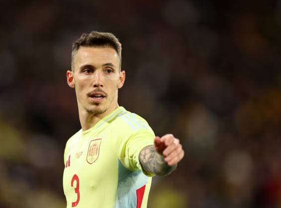 London, England, 22nd March 2024. Alex Grimaldo of Spain during the International Friendly, Länderspiel, Nationalmannschaft match at the London Stadium, London. Picture credit should read: David Klein Sportimage EDITORIAL USE ONLY. No use with unauthorised audio, video, data, fixture lists, club league logos or live services. Online in-match use limited to 120 images, no video emulation. No use in betting, games or single club league player publications. SPI-3027-0060