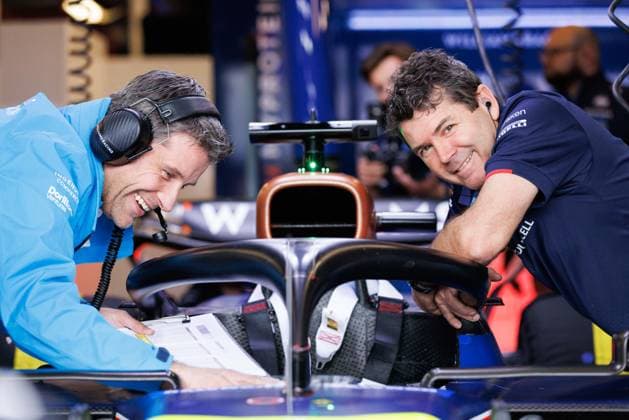 March 23, 2024, Melbourne, Australia: Engineers for Alexander Albon of Thailand and Williams Racing in the garage before final practice ahead of the F1 Grand Prix of Australia at the Albert Park Grand Prix circuit. Melbourne Australia - ZUMAs197 20240323_aaa_s197_014 Copyright: xGeorgexHitchensx