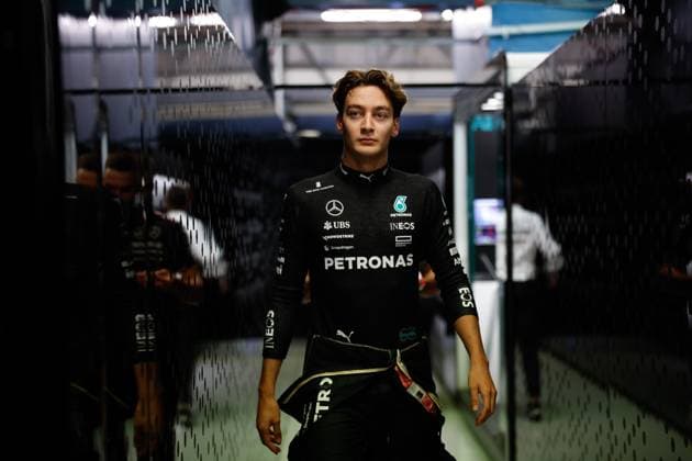 RUSSELL George (gbr), Mercedes AMG F1 Team W15, portrait during the Formula 1 Rolex Australian Grand Prix 2024, 3rd round of the 2024 Formula One World Championship, WM, Weltmeisterschaft from March 22 to 24, 2024 on the Albert Park Circuit, in Melbourne, Australia - F1 - AUSTRALIAN GRAND PRIX 2024 DPPI Panoramic  240323_R03_AUSTRALIA_F12024GP03AUS_JK309810.jpg