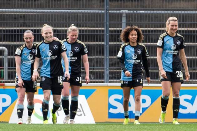 GOOGLE PIXEL Frauen Bundesliga 1 FC Köln 1 FC Nürnberg, 23 03 2024 Nuremberg players cheer after scoring the 0 3 GOOGLE PIXEL Frauen Bundesliga, 1 FC Köln 1 FC Nürnberg, 17 Spieltag, am 23 03 2024, Franz Kremer Stadion, Köln DFL regulations prohibit any use of photographs as image sequences and or quasi video Copyright: xBEAUTIFULxSPORTS Meuselx
