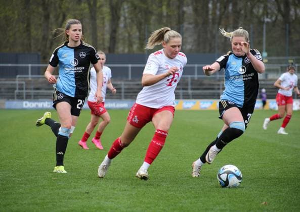 23 03 2024, xgrfx, Fußball 1 Bundesliga Damen, 1 FC Köln Frauen 1 FC Nürnberg emspor, v l Marleen Schimmer 1 FC Köln DFL DFB REGULATIONS PROHIBIT ANY USE OF PHOTOGRAPHS as IMAGE SEQUENCES and or QUASI VIDEO Köln