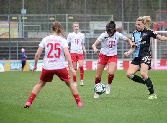 23 03 2024, xgrfx, Fußball 1 Bundesliga Damen, 1 FC Köln Frauen 1 FC Nürnberg emspor, v l Manjou Wilde 1 FC Köln DFL DFB REGULATIONS PROHIBIT ANY USE OF PHOTOGRAPHS as IMAGE SEQUENCES and or QUASI VIDEO Köln
