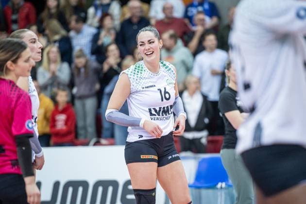 Mikala Mogensen USC Muenster, 16 Laughter, Joy Allianz MTV Stuttgart USC Muenster, 23 03 2024, Stuttgart SCHARRena , DEU Allianz MTV Stuttgart USC Muenster, Sport, Volleyball Bundesliga, Women, VBL, Season 2023 24, 23 03 2024, Stuttgart SCHARRena , DEU Stuttgart Copyright: xSandyxDinkelackerx EP_SDR