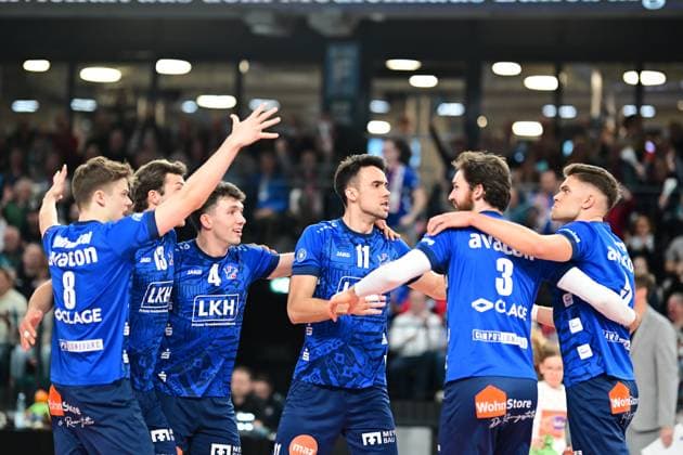 Volleyball I Men I 2023 2024 I Bundesliga I Playoffs I Quarterfinals I Game 2 I SVG Lüneburg WWK Volleys Herrsching I 23 3 2024 Cheers, excitement, enthusiasm, euphoria, joy, happiness, cheerfulness for Theo Mohwinkel 8, SVG Lüneburg , Matthew Knigge 13, SVG Lüneburg , Maxwell David Elgert 4, SVG Lüneburg , Xander Wolf Wassenaar Ketrzynski 11, SVG Lüneburg , Jesse William Elser 3, SVG Lüneburg and Erik Johannes Röhrs 5, SVG Lüneburg Lüneburg LKH Arena Niedersachsen Germany Copyright: xLobeca AndreasxHannigx