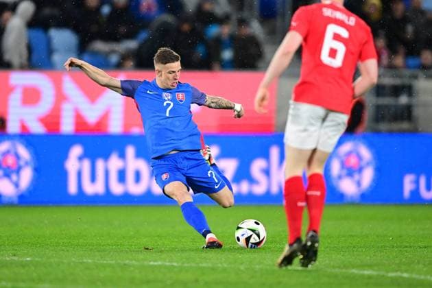 Tomas Suslov shoots on goal during friendly match, Slovakia - Austria, 23. march 2024 Bratislava Bratislavsky Slovakia Copyright: xx DSC_4188