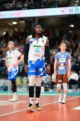 Volleyball I Men I 2023 2024 I Bundesliga I Playoffs I Quarterfinals I Match 2 I SVG Lüneburg WWK Volleys Herrsching I 23 3 2024 Freelancer Magloire Mayaula Nzeza 7, WWK Volleys Herrsching Lüneburg LKH Arena Niedersachsen Germany Copyright: xLobeca AndreasxHannigx