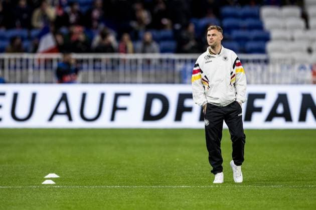 UEFA friendly match France Germany 23 03 2024 Joshua Kimmich Germany, 6 at the pitch inspection UEFA friendly match France Germany, Lyon, Groupama Stadium on 23 03 2024 Copyright: xBEAUTIFULxSPORTS Wunderlx