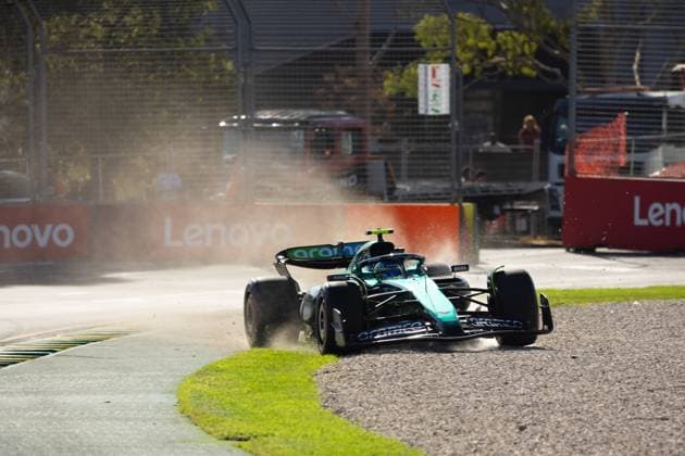 ALBERT PARK, AUSTRALIA - MARCH 23: Spain Fernando Alonso driving for United Kingdom Aston Martin Aramco F1 Team during the 2024 Rolex Australian Formula One Grand Prix at the Melbourne Grand Prix Circuit on March 23, 2024 in Albert Park, Australia. (Photo by Ivan Glavas Speed Media Icon Sportswire) AUTO: MAR 23 F1 Rolex Australian Grand Prix EDITORIAL USE ONLY Icon240323103131