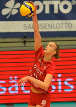 23 03 2024, Dresdens Grace Frohling, volleyball, Bundesliga, play-off quarter-final, Dresdner SC VC Wiesbaden 2 3, Dresden Saxony