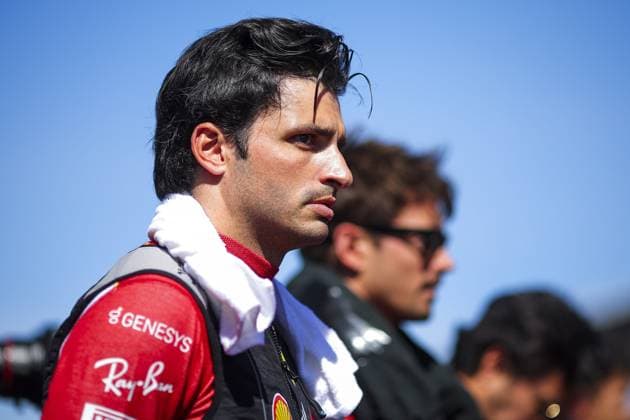SAINZ Carlos (spa), Scuderia Ferrari SF-24, portrait during the Formula 1 Rolex Australian Grand Prix 2024, 3rd round of the 2024 Formula One World Championship, WM, Weltmeisterschaft from March 22 to 24, 2024 on the Albert Park Circuit, in Melbourne, Australia - F1 - AUSTRALIAN GRAND PRIX 2024 DPPI Panoramic  240324_R03_AUSTRALIA_EA010566.JPG