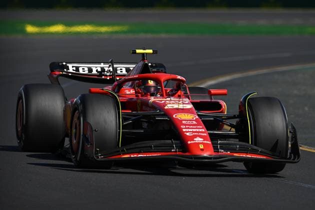 AUSTRALIAN F1 GRAND PRIX, Carlos Sainz of Ferrari drives during the Australian Grand Prix 2024 at Albert Park Circuit in Melbourne, Sunday, March 24, 2024. ( NO ARCHIVING, EDITORIAL USE ONLY, NO USE IN BOOKS WITHOUT CONSENT MELBOURNE VICTORIA AUSTRALIA  Copyright: xJOELxCARRETTx 20240324001921943070
