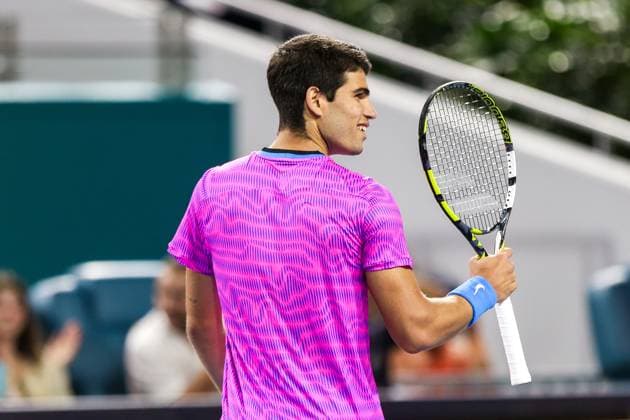 March 23, 2024, Miami Gardens, Florida, USA: Carlos Alcaraz (ESP) reacts after a volley during his men s singles match at the 2024 Miami Open presented by Itau at Hard Rock Stadium. Miami Gardens USA - ZUMAw109 20240323_fap_w109_042 Copyright: xDebbyxWongx