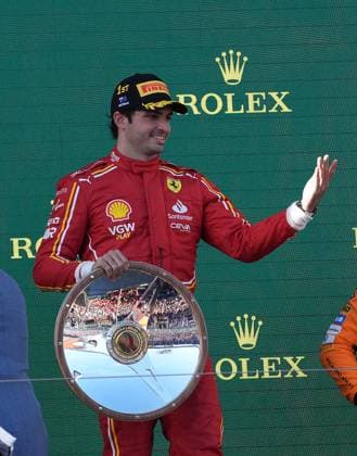 24 03 2024, Albert Park Circuit, Melbourne, FORMULA 1 ROLEX AUSTRALIAN GRAND PRIX 2024 ,in the picture winner Carlos Sainz Jr ESP , Scuderia Ferrari Melbourne Albert Park Circuit Victoria Australia eu-images-506