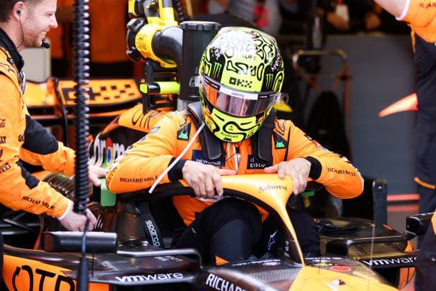 March 24, 2024, Melbourne, Victoria, Australia: MELBOURNE, AUSTRALIA - MARCH 24: Lando Norris of Great Britain gets into the McLaren MCL38 before the 2024 Australian Grand Prix at Albert Park in Melbourne, Australia Melbourne Australia - ZUMAp121 20240324_zsp_p121_030 Copyright: xChrisxPutnamx