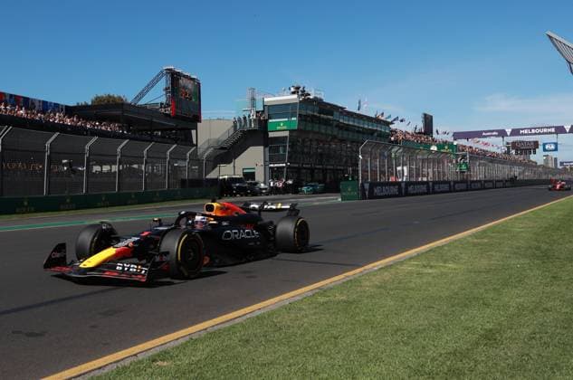 (240324) -- MELBOURNE, March 24, 2024 -- Red Bull s Max Verstappen of the Netherlands competes during the Australian Formula One Grand Prix at Albert Park in Melbourne, Australia, March 24, 2024. ) (SP) AUSTRALIA-MELBOURNE-F1-GRAND PRIX 2024 MaxPing 