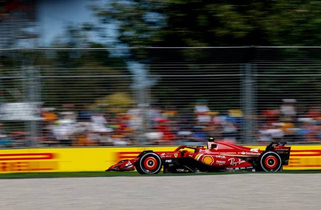 55 SAINZ Carlos (spa), Scuderia Ferrari SF-24, action during the Formula 1 Rolex Australian Grand Prix 2024, 3rd round of the 2024 Formula One World Championship, WM, Weltmeisterschaft from March 22 to 24, 2024 on the Albert Park Circuit, in Melbourne, Australia - F1 - AUSTRALIAN GRAND PRIX 2024 DPPI Panoramic  F12024GP03AUS_JK314919