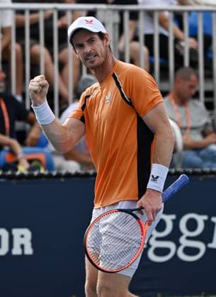 MIAMI GARDENS FL - MARCH 23: Andy Murray Vs Tomas Martin Etcheverry during The Miami Open at Hard Rock Stadium on March 23, 2024 in Miami Gardens, Florida. : Copyright: xmpi04x