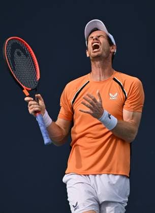 MIAMI GARDENS FL - MARCH 23: Andy Murray Vs Tomas Martin Etcheverry during The Miami Open at Hard Rock Stadium on March 23, 2024 in Miami Gardens, Florida. : Copyright: xmpi04x