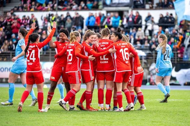 Soccer, Women, Season 2023 2024, Regionalliga Nordost 15 Matchday , FC Viktoria 1889 Berlin 1 FC Union Berlin, Cheers at Union after goal to 1 0, 24 03 2024, Copyright: xMatthiasxKochx