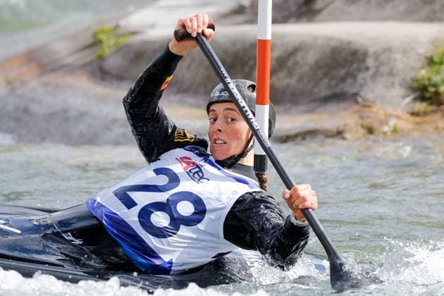 Bilder des Jahres 2024, Sport 03 März Sport Themen der Woche KW12 Sport Bilder des Tages NELE BAYN (GER) , Women s Canoe Final, ICF Canoe Slalom World Ranking Competition, 24.03.2024, Parc des Eaux Vives Huningue, Huningue, Frankreich Huningue Parc des Eaux Vives Huningue Elsass Frankreich *** NELE BAYN GER , Women s Canoe Final, ICF Canoe Slalom World Ranking Competition, 24 03 2024, Parc des Eaux Vives Huningue, Huningue, France Huningue Parc des Eaux Vives Huningue Alsace France Copyright: xGrantxHubbsx