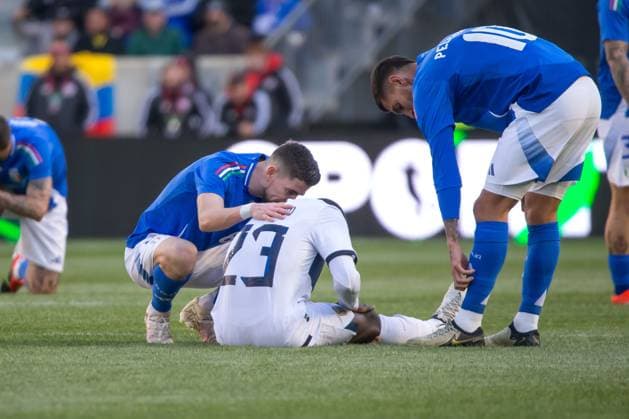 March 24, 2024, Harrison, Nj, United States: Jorginho of Italy and Caicedo of Ecuador in an International Friendly, Länderspiel, Nationalmannschaft match at the Red Bull Arena in the city of Harrison in New Jersey in the United States this Sunday, 24th. Harrison United States - ZUMAv122 20240324_aap_v122_042 Copyright: xWilliamxVolcovx