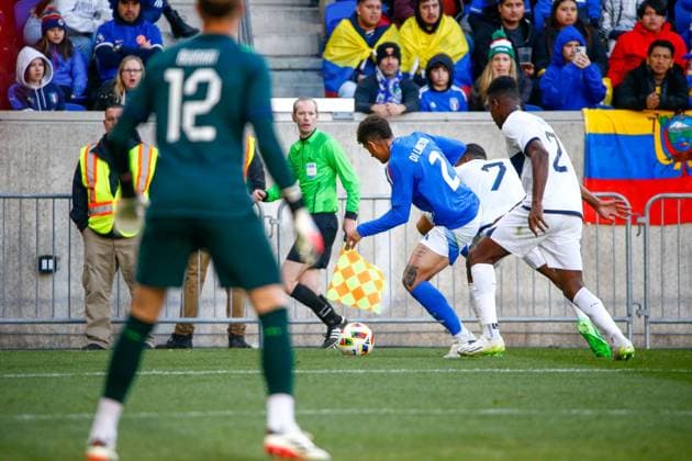 March 24, 2024, Harrison, Nj, United States: Giovanni Di Lorenzo of Italy during a match against Ecuador in an International Friendly, Länderspiel, Nationalmannschaft match at the Red Bull Arena in the city of Harrison in New Jersey in the United States this Sunday, March 24. Harrison United States - ZUMAv122 20240324_aap_v122_095 Copyright: xWilliamxVolcovx
