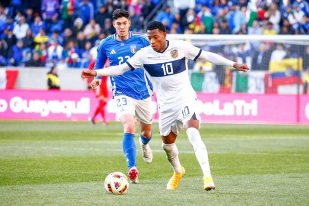 March 24, 2024, Harrison, Nj, United States: Plata of Ecuador during a match against Italy in an International Friendly, Länderspiel, Nationalmannschaft match at the Red Bull Arena in the city of Harrison in New Jersey in the United States this Sunday, March 24 Harrison United States - ZUMAv122 20240324_aap_v122_114 Copyright: xWilliamxVolcovx