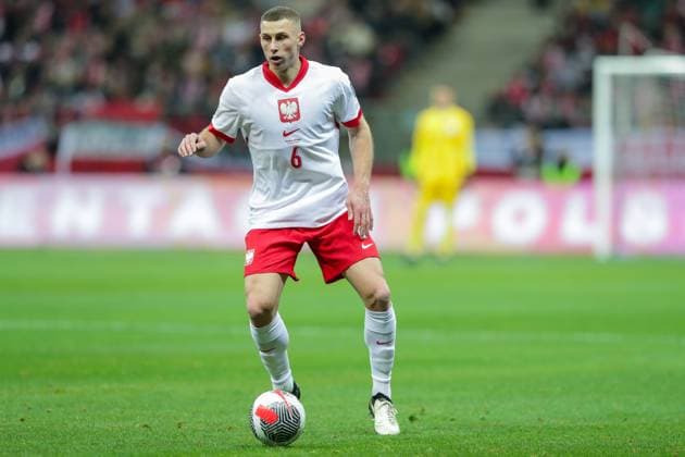 European Championship, EM, Europameisterschaft 2024-Qualifying round (play-off) Match - Poland VS Estonia at PGE Narodowy in Warsaw, Poland - 21 Mar 2024 Jakub Piotrowski of Poland in action during the European Championship 2024-Qualifying round (play -off) Match between Poland and Estonia at PGE Narodowy (Warsaw)-Poland. Final score; Poland 5:1 Estonia. Warsaw Poland Copyright: xGrzegorzxWajdax xSOPAxImagesx Poland-Estonia21032024_30