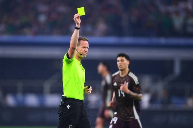 RECORD DATE NOT STATED CONCACAF NATIONS LEAGUE 2023-2024 Mexico vs United States - Final Referee Drew Fischer of Canada during the Final match between Mexico (Mexican national team, Nationalteam and United States as part of the 2024 Concacaf Nations League, at AT-T Stadium, Arlington, Texas, on March 24, 2024. ARLINGTON TEXAS UNITED STATES  Copyright: xAdrianxMaciasx 20240324212028_CNL_24_FINAL_MEX_USA_FISCHER346