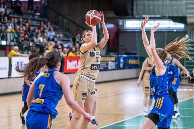 Basketball Berlin 24 03 2024 Season 2023 2024 1 Bundesliga DBBL Play offs Quarterfinals Game 2 Alba Berlin Saarlouis Royals Isabelle Spingola Saarlouis, No 30