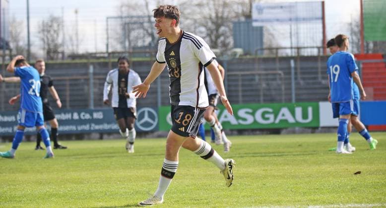 25 03 2024, xmohx, football international match U16, Germany U16 Italy u16 emspor, v l David Creta Germany goal celebration to 1 0 DFL DFB REGULATIONS PROHIBIT ANY USE OF PHOTOGRAPHS as IMAGE SEQUENCES and or QUASI VIDEO Pirmasens
