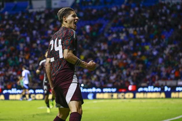 RECORD DATE NOT STATED Seleccion Mexicana Sub-23 2024 Mexico vs Argentina Santiago Munoz celebrates his goal 1-0 of Mexico during the friendly match between Mexico U-23 (Mexican national team, Nationalteam and Argentina U-23, at Cauhtemoc Stadium, Puebla, Puebla, Mexico, on March 25, 2024. PUEBLA PUEBLA MEXICO  Copyright: xUlisesxNaranjox 20240325212358_SMN_U23_MEX_ARG_MUNOZ129