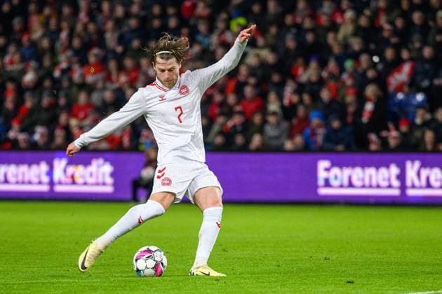 National match Denmark against Faroe Islands 26 03 24 7 DEN Mathias Jensen DK Caption National match Denmark against Faroe Islands Friendly match Brondby Stadium, Brondby 26 03 2024 Result 2 0 UK Caption National match Denmark against Faroe Islands Friendly match Brondby Stadium, Brondby 20240326 Result 2 0 Brondby Denmark Copyright: xMichaelxBarrettxBoesenx
