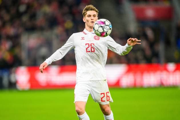 National match Denmark against Faroe Islands 26 03 24 26 DEN Elias Jelert DK Caption National match Denmark against Faroe Islands Friendly match Brondby Stadium, Brondby 26 03 2024 Result 2 0 UK Caption National match Denmark against Faroe Islands Friendly match Brondby Stadium, Brondby 20240326 Result 2 0 Brondby Denmark Copyright: xMichaelxBarrettxBoesenx