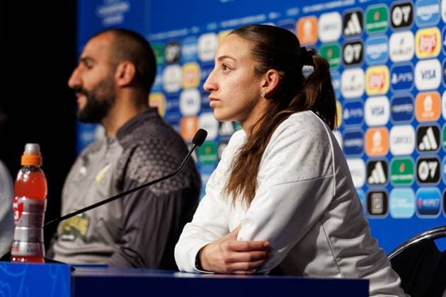 240327 Rusul Rosa Kafaji of Häcken at a press conference ahead of a training session with Häcken on March 27, 2024 in Paris Photo Michael Erichsen BILDBYRAN COP 89 MI0633 fotboll football soccer fotball champions league träning practice training häcken dam bbeng  Copyright: MICHAELxERICHSEN BB240327MI026