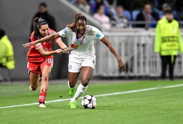 Kadidiatou Diani (lyon) vs Francisca Nazareth (benfica) FOOTBALL: Olympique Lyonnais FÃ minines vs Benfica Lisbonne - 1 4 de finale Ligue des Champions FÃ minine - 27 03 2024 FredericChambert Panoramic 