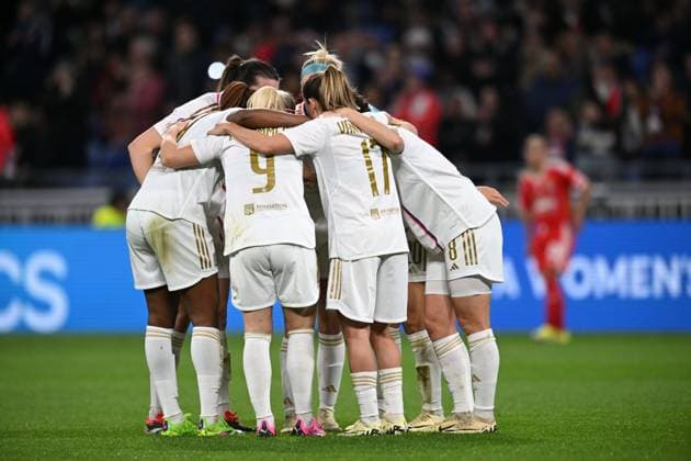 Joie de Delphine Cascarino et de ses coÃ quipieres (lyon) FOOTBALL: Olympique Lyonnais FÂŽminines vs Benfica Lisbonne - 1 4 de finale Ligue des Champions FÂŽminine - 27 03 2024 FredericChambert Panoramic 