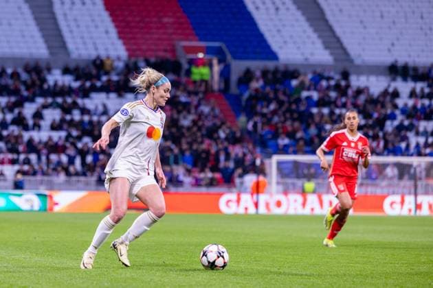 Lyon, France Ellie Carpenter (12 Olympique Lyonnais) in action during the UEFA Womens Champions League game between Olympique Lyonnais and SL Benfica at Groupama Stadium in Lyon, France. (Pauline Figuet SPP) Copyright: xPaulinexFiguetx xSPPx spp-en-PaFiSp-PF_OLvSLB571