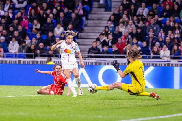 Lyon, France Delphine Cascarino (20 Olympique Lyonnais) in action during the UEFA Womens Champions League game between Olympique Lyonnais and SL Benfica at Groupama Stadium in Lyon, France. (Pauline Figuet SPP) Copyright: xPaulinexFiguetx xSPPx spp-en-PaFiSp-PF_OLvSLB573