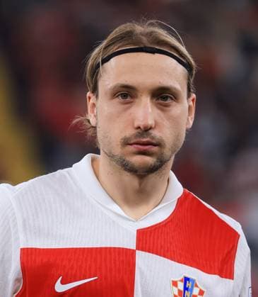 CAIRO, EGYPT - MARCH 26: Lovro Majer of Croatia looks on during the FIFA Series 2024 Egypt match between Croatia and Egypt at New Administrative Capital Stadium on March 26, 2024 in Cairo, Egypt. Photo by M.Bayoumy SFSI Egypt v Croatia - FIFA Series 2024 Egypt Copyright: xM.Bayoumy SFSIx