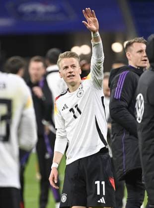 23 03 2024, xjrdrx, football international, France Germany emspor, v l Chris Führich German national football team DFB thanks the fans DFL DFB REGULATIONS PROHIBIT ANY USE OF PHOTOGRAPHS as IMAGE SEQUENCES and or QUASI VIDEO Lyon