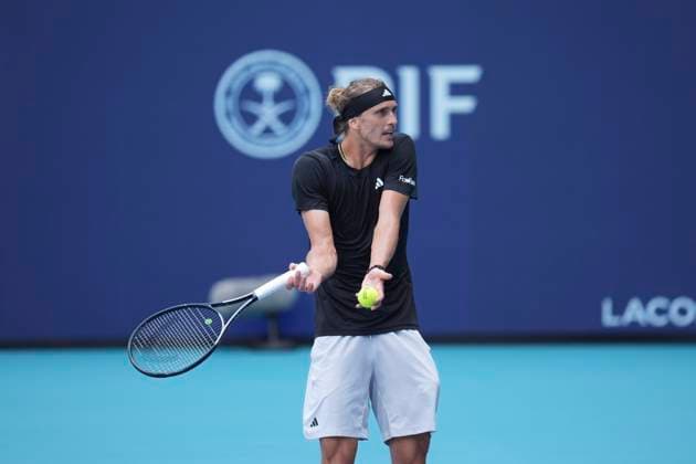 March 28, 2024, Miami, Florida, USA: Alexander Zverev (Germany) argues with the umpire during this match against Fabian Marozsan (Hungary) in the quarterfinals of menÃ¢â‚¬â ¢s singles at the Miami Open tennis tournament. Zverev won the match 6-3, 7-5. Miami USA - ZUMAd212 20240328_zsp_d212_016 Copyright: xRichardxDolex
