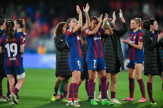 FC Barcelona, Barca v SK BRANN JOHAN CRUYFF STADIUM,BARCELONA. March 28,2024 FC BARCELONA vs SK BRANN. March 28,2024 Patri Guijarro (12) of FC Barcelona and Salma Paralluelo (7) of FC Barcelona at the end of the match between FC Barcelona and SK Brann corresponding to the quarter-final tie of the women s UEFA Champions League at the Johan Cruyff Stadium in Barcelona, Spain, on March 28, 2024. Barcelona ESP Copyright: xS.xRosx