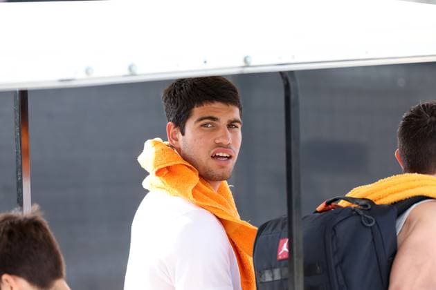 March 28, 2024, Miami Gardens, Florida, United States Of America: MIAMI GARDENS, FLORIDA - MARCH 28: Carlos Alcaraz on a practice court on Day 13 of the Miami Open at Hard Rock Stadium on March 28, 2024 in Miami Gardens, Florida....People: Carlos Alcaraz Miami Gardens United States Of America - ZUMAs214 20240328_ada_s214_056 Copyright: xSMGx