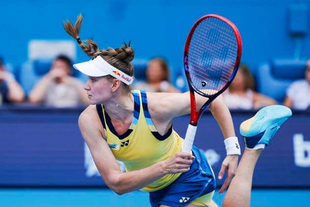 March 28, 2024, Miami, Florida, USA: Elena Rybakina (Kazakhstan) hits a serve against Victoria Azarenka during the semifinals of womenÃ¢â‚¬â ¢s singles at the Miami Open tennis tournament. Rybakina won the match 6-4, 0-6, 7-6. Miami USA - ZUMAd212 20240328_zsp_d212_036 Copyright: xRichardxDolex