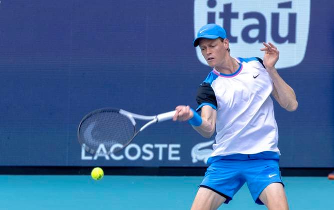 Jannik Sinner from Italy hits a forehand shot to Daniil Medvedev during the Miami Open men s.semifinals at the Hard Rock Stadium in Miami Gardens, Florida on Friday, March 29, 2024. Sinner defeated Medvedev 6-1, 6-2 advancing to the Men s final. Photos By Gary I Rothstein UPI  MIA20240329101 GaryxIxRothstein